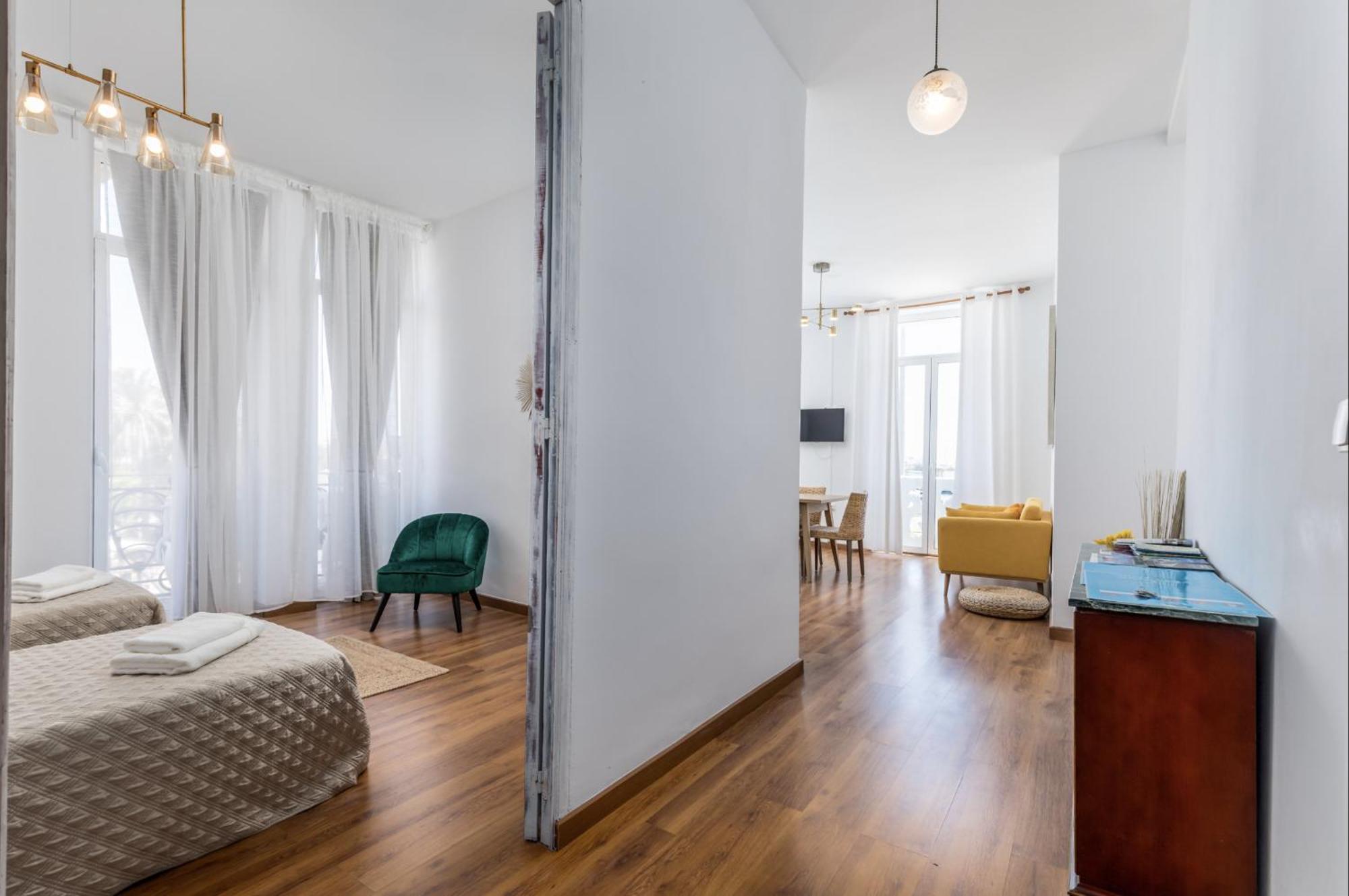 New Calabuig Apartaments Valenza Esterno foto